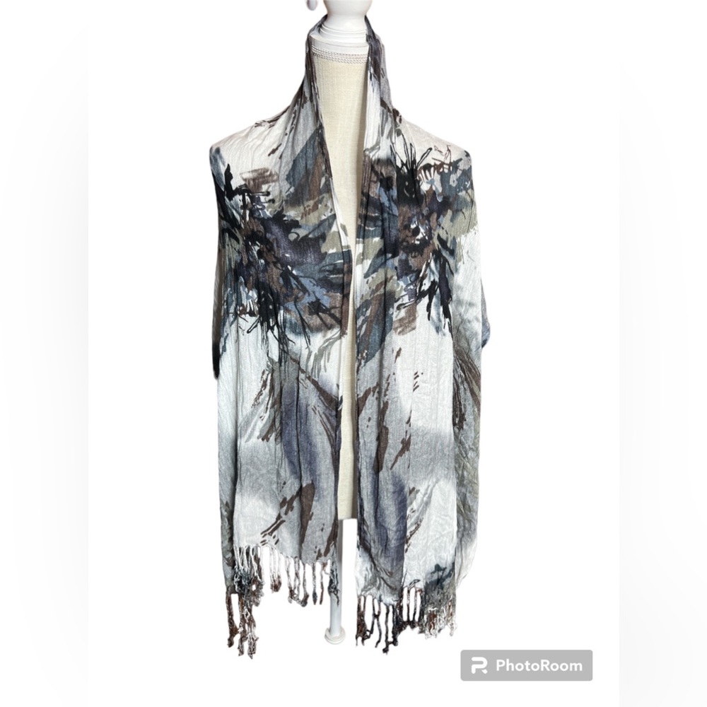 🎉HP🎉Fringe Artistic Design Scarf - Picture 2 of 4